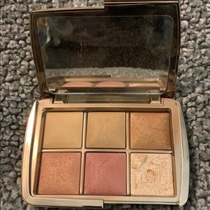 Hourglass ambient palette